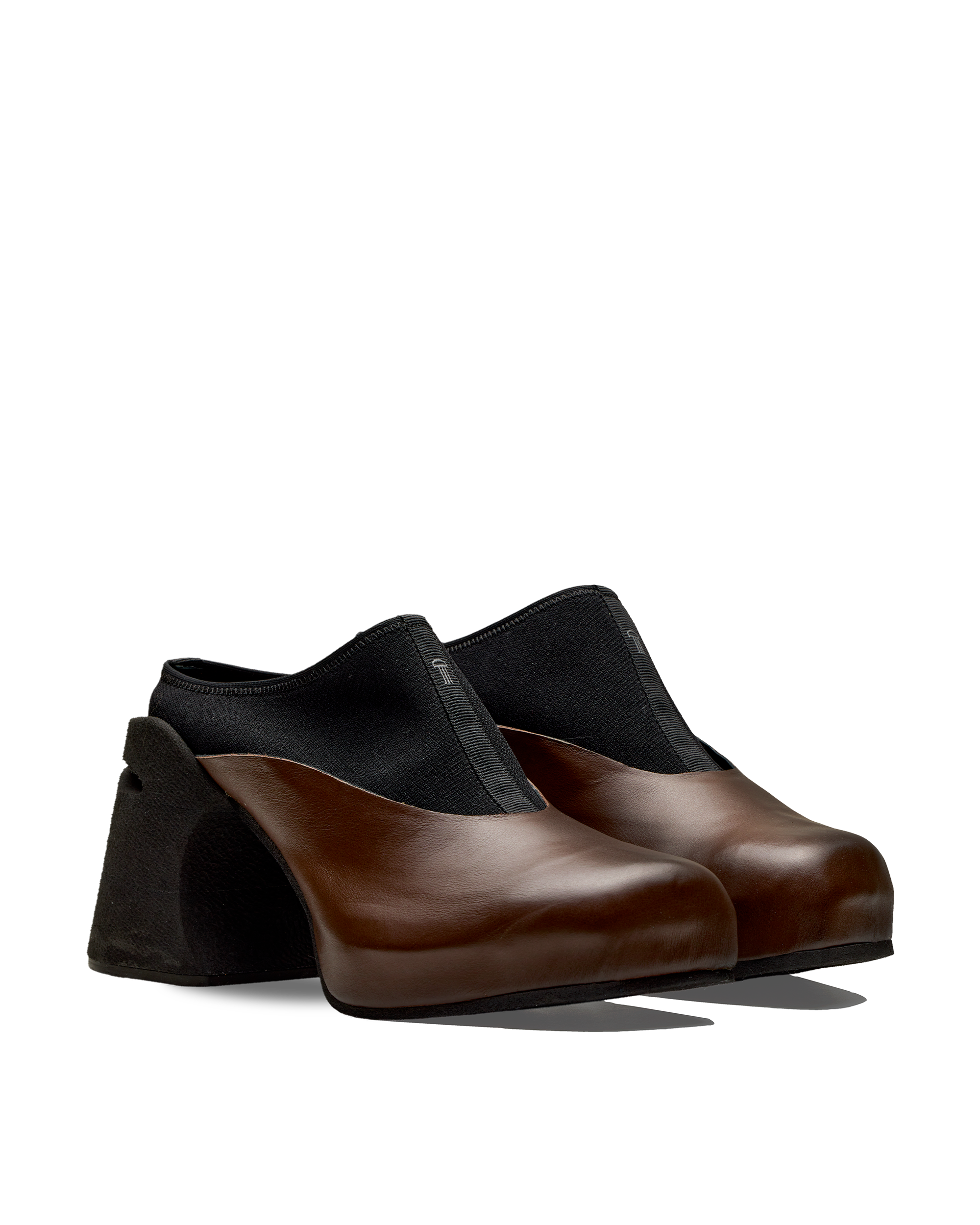 SABOT BROWN